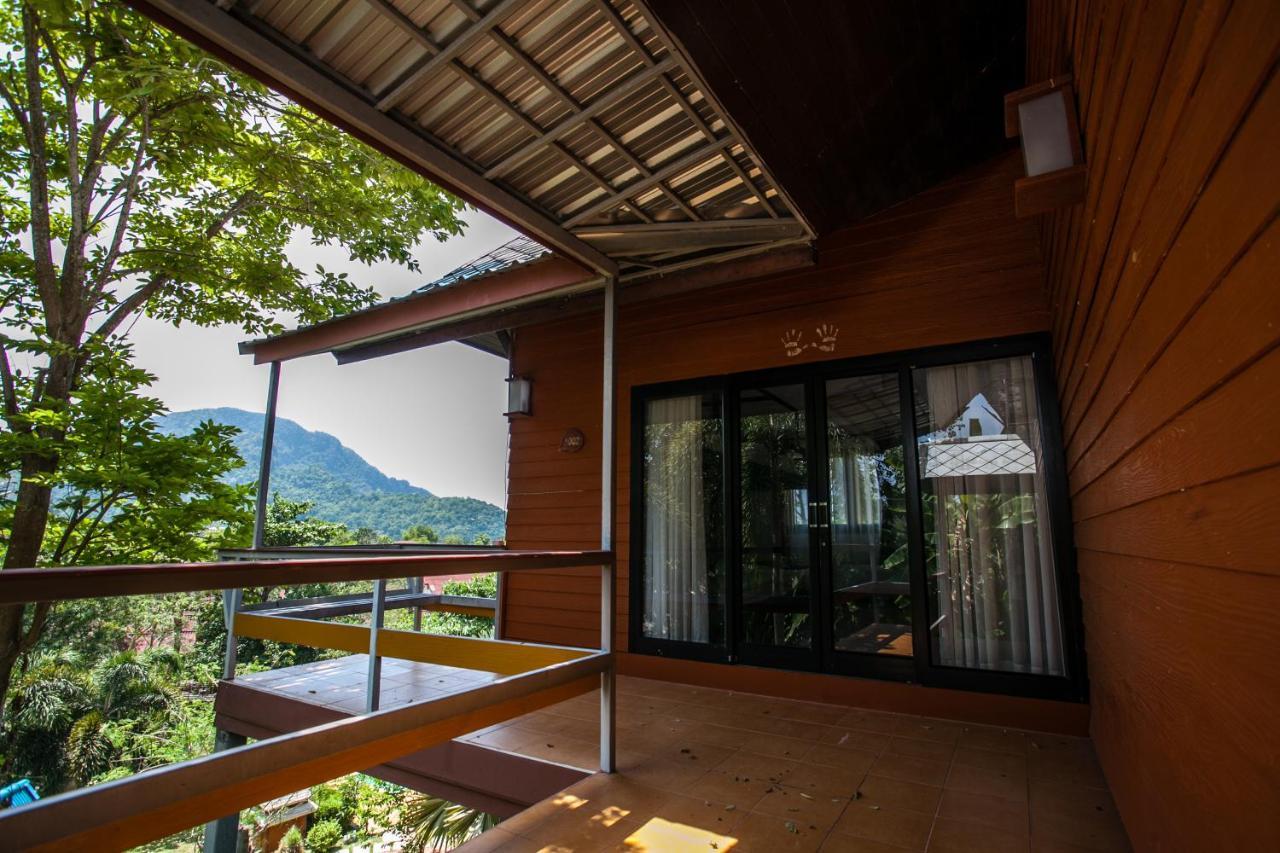 Phitharom Pp Resort Koh Koh Phi Phi Don Extérieur photo