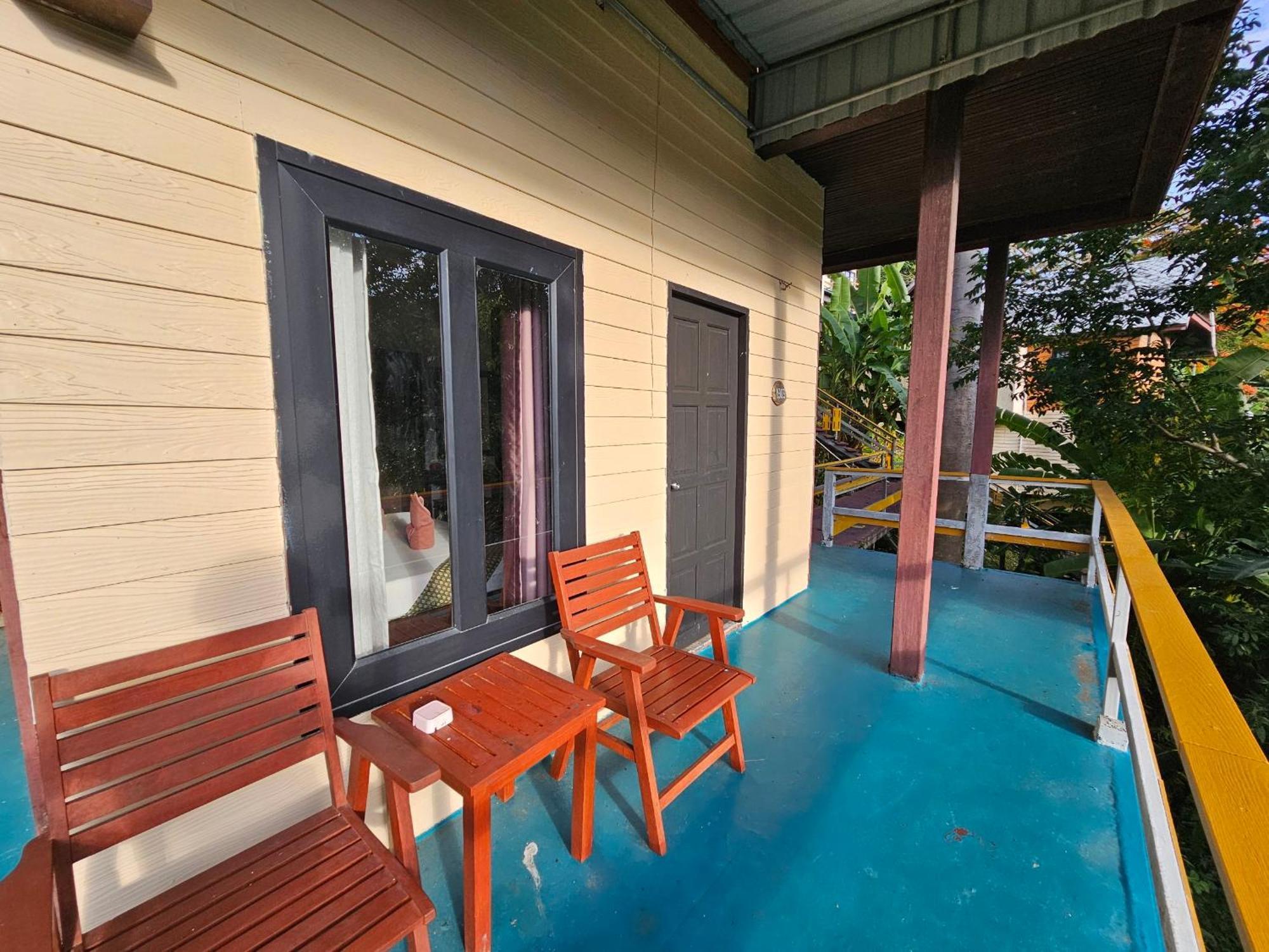 Phitharom Pp Resort Koh Koh Phi Phi Don Extérieur photo