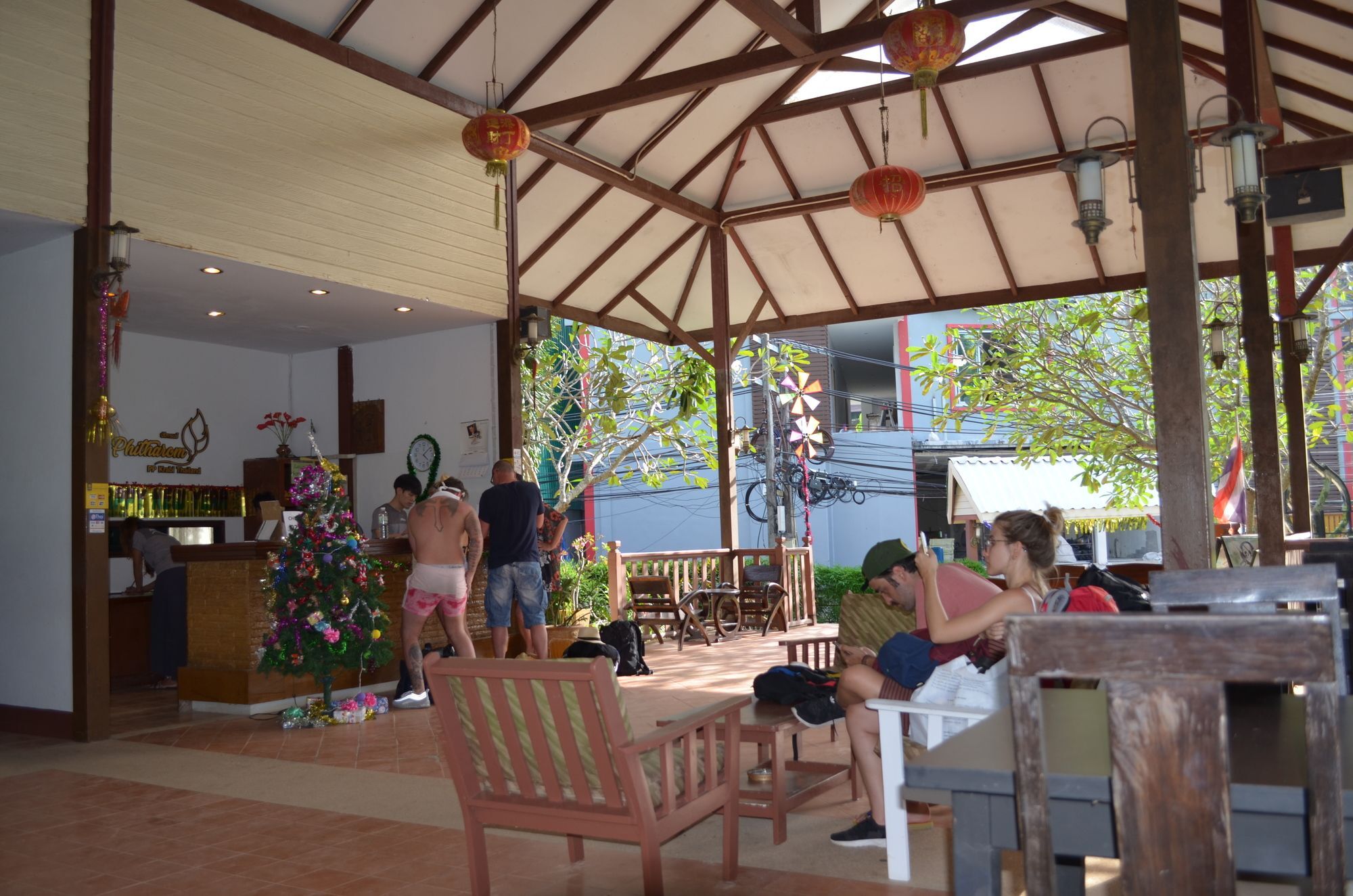 Phitharom Pp Resort Koh Koh Phi Phi Don Extérieur photo
