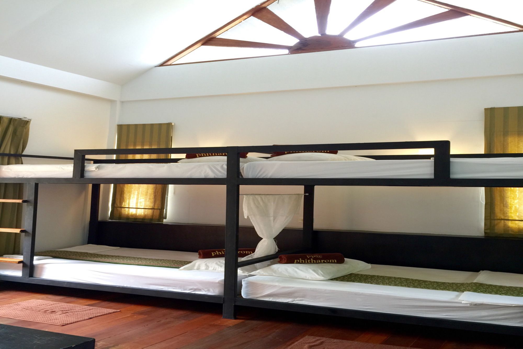 Phitharom Pp Resort Koh Koh Phi Phi Don Extérieur photo